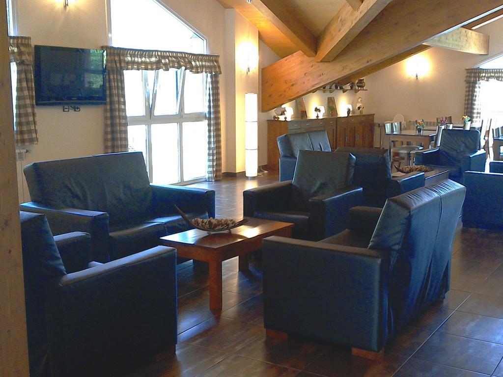 Aparthotel Rialb El Serrat Extérieur photo